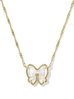 💞💞💖 Haley Bow Gold Short Pendant Necklace